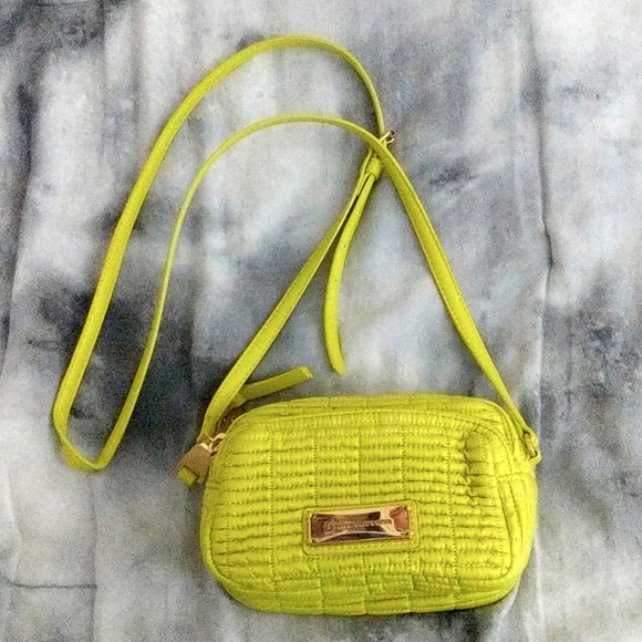 Juicy Couture yellow cross body bag - Picture 1 of 4